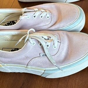 Pastel Vans Era platform trainers